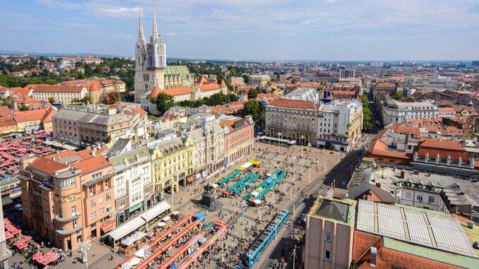 1200px-Zagreb_(29255640143)
